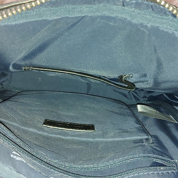 Matt & Nat Cross Body Bag - Picture 3 of 3